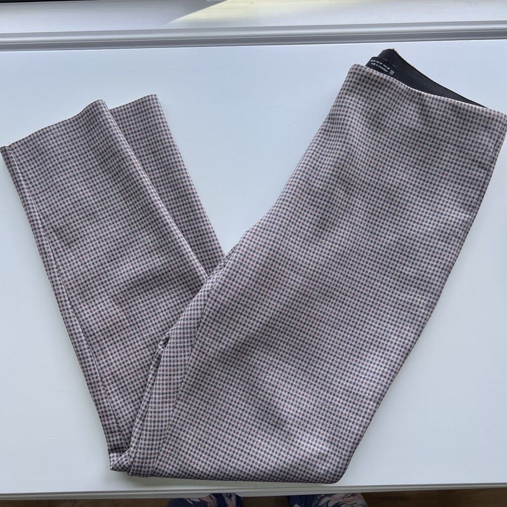 Women's Zara Size Medium houndstooth printed pants excellent condition